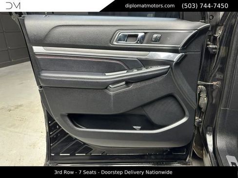Used 2017 Ford Explorer Sport w/ Equipment Group 401A AWD/4WD image 29
