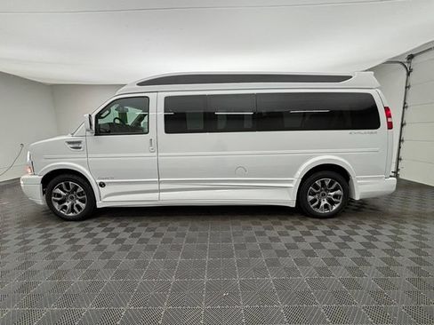 New 2026 GMC Savana 2500 Extended w/ Driver Convenience Package RWD image 15
