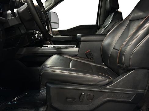 Used 2025 Ford F350 Lariat w/ Lariat Ultimate Package AWD/4WD image 23