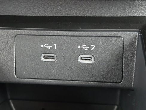 New 2026 Nissan Kicks SR w/ Cold Weather Package image 6