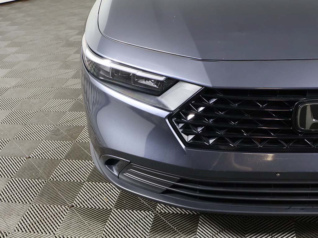 Used 2023 Honda Accord EX image 12