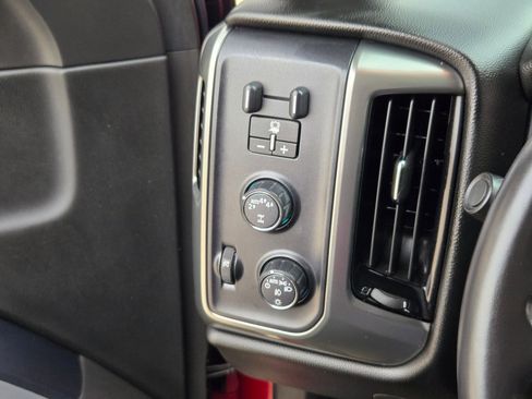 Certified 2018 Chevrolet Silverado 1500 LT w/ Texas Edition image 25