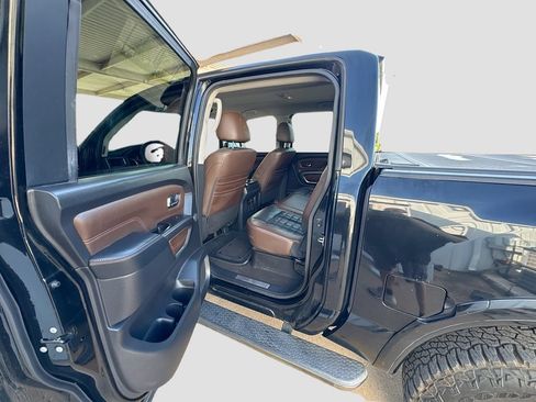 Used 2017 Nissan Titan Platinum Reserve AWD/4WD image 24
