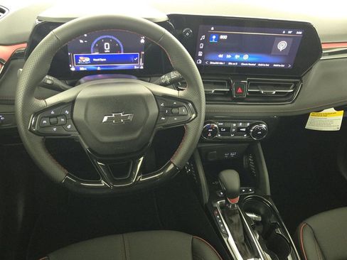 New 2026 Chevrolet TrailBlazer RS w/ Convenience Package FWD image 29