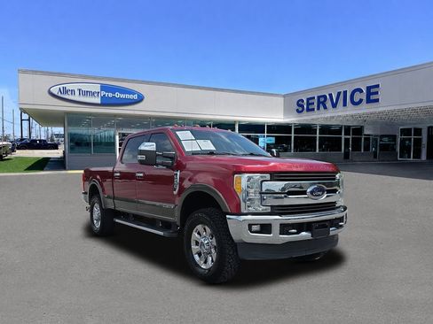 Used 2017 Ford F250 King Ranch AWD/4WD image 2