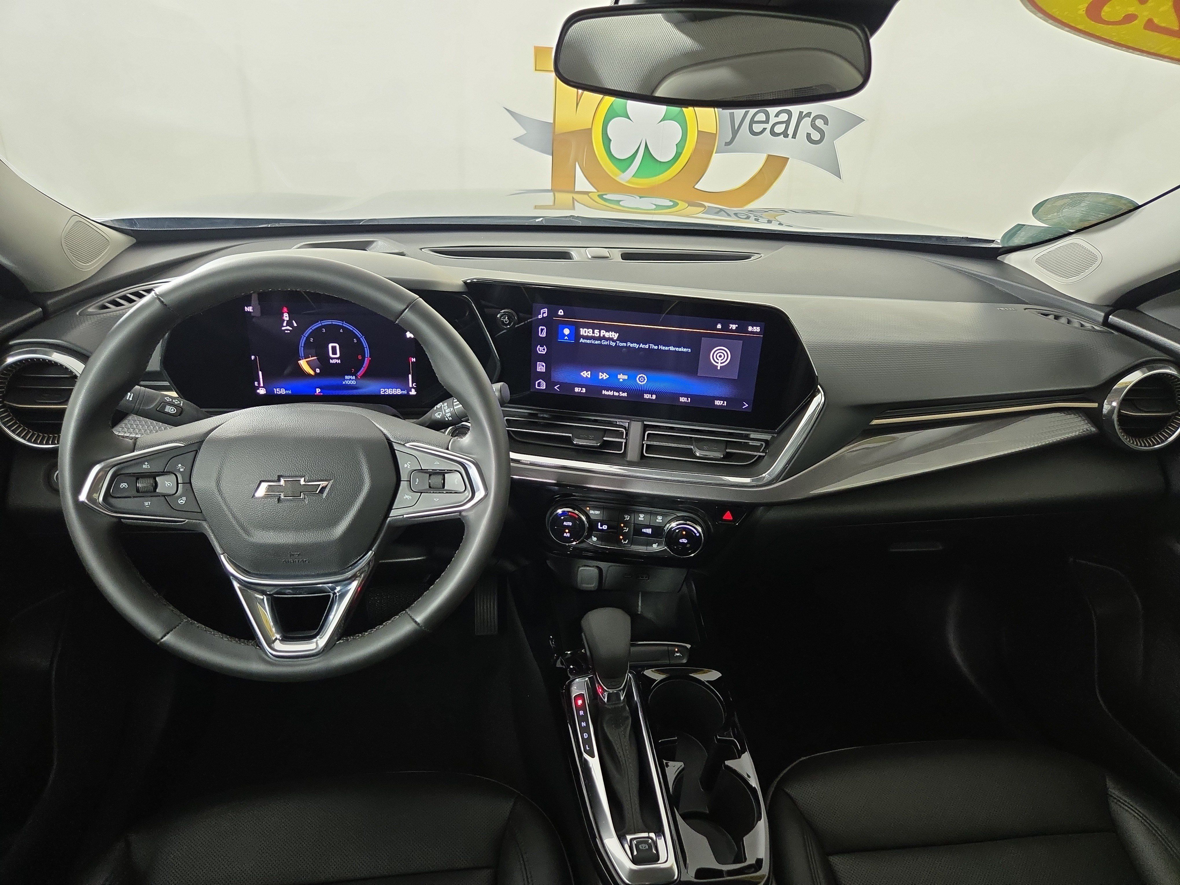Used 2025 Chevrolet Trax ACTIV w/ Driver Confidence Package FWD image 13