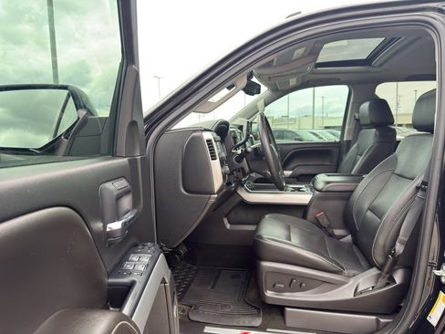 Used 2018 Chevrolet Silverado 1500 LTZ Z71 w/ LTZ Plus Package AWD/4WD image 13