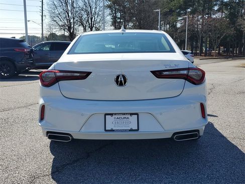 Certified 2025 Acura TLX w/ Technology Package image 6