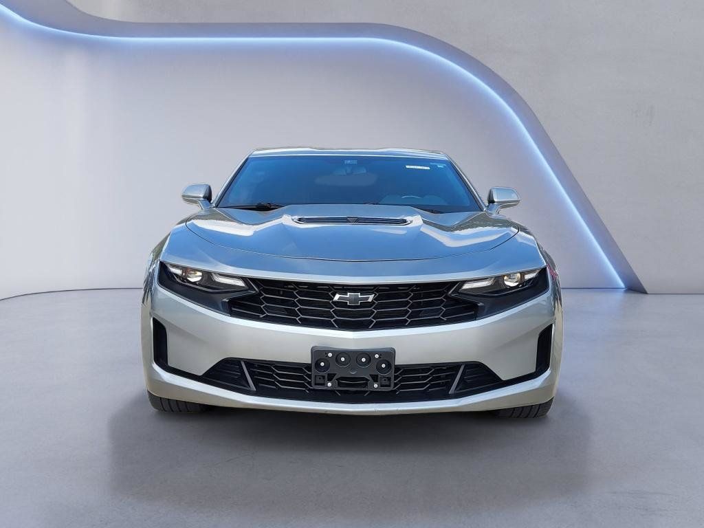 Used 2023 Chevrolet Camaro LT w/ Technology Package RWD image 2