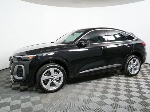 New 2025 Audi Q5 Premium Plus image 32