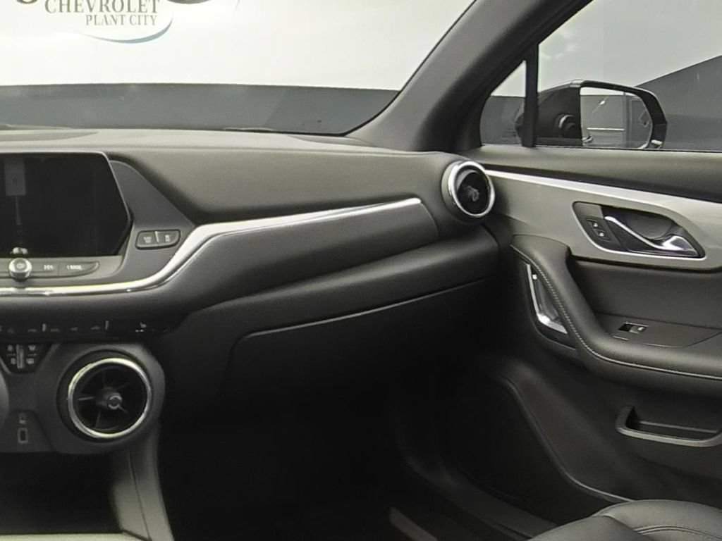 Certified 2022 Chevrolet Blazer LT AWD/4WD image 15