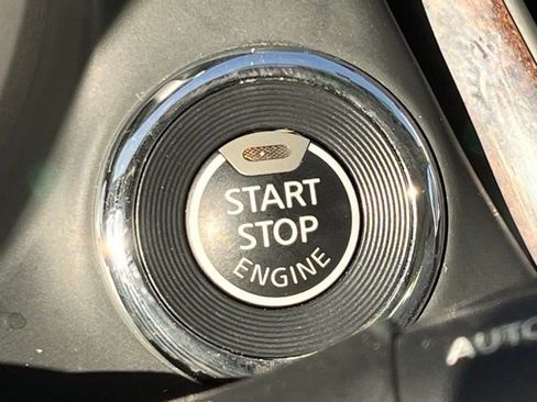 Certified 2019 INFINITI Q50 Luxe w/ Essential Package (3.0T Luxe) image 16