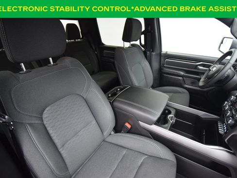 Used 2025 RAM 1500 Big Horn AWD/4WD image 17