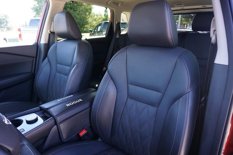 Used 2025 Nissan Rogue Platinum w/ Platinum Premium Package AWD/4WD image 22