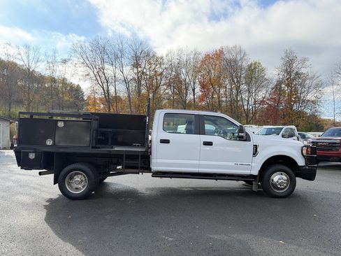 Used 2021 Ford F350 XL w/ Power Equipment Group image 4