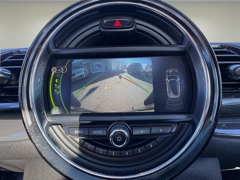 Used 2017 MINI Cooper Clubman S image 19