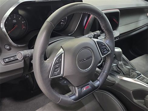 Used 2020 Chevrolet Camaro SS image 13