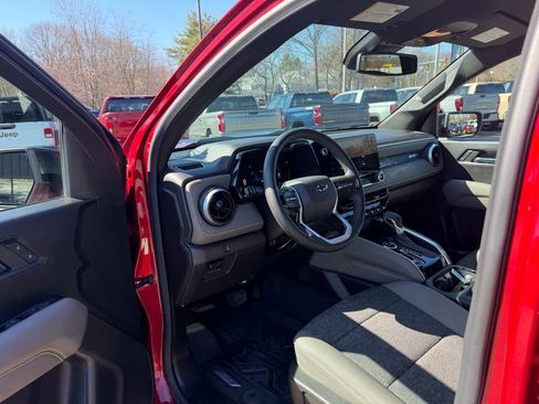Used 2024 Chevrolet Colorado ZR2 w/ Safety Package image 25