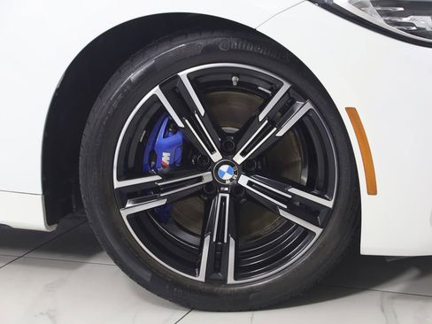 Used 2023 BMW M440i Coupe image 16