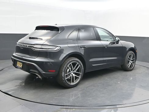 New 2025 Porsche Macan image 7