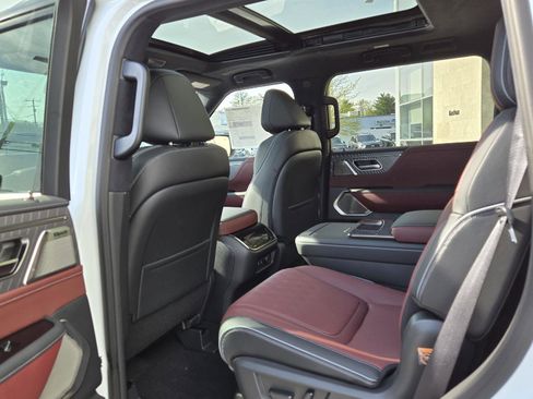 New 2026 INFINITI QX80 Autograph AWD/4WD image 21