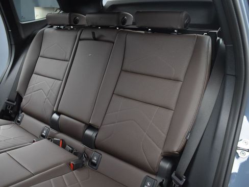 New 2025 BMW X1 xDrive28i w/ Convenience Package image 25