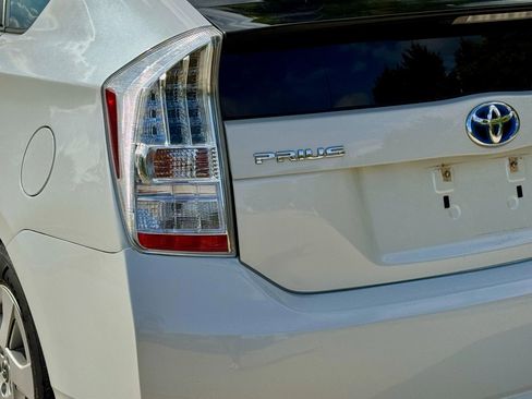 Used 2010 Toyota Prius Five image 6