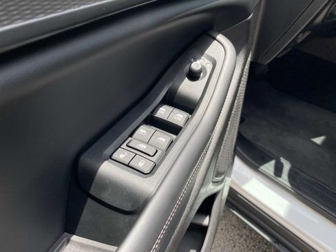 Used 2024 Jeep Grand Cherokee Laredo X RWD image 21