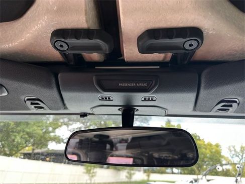 Used 2020 Jeep Gladiator Overland w/ Trailer Tow Package image 39