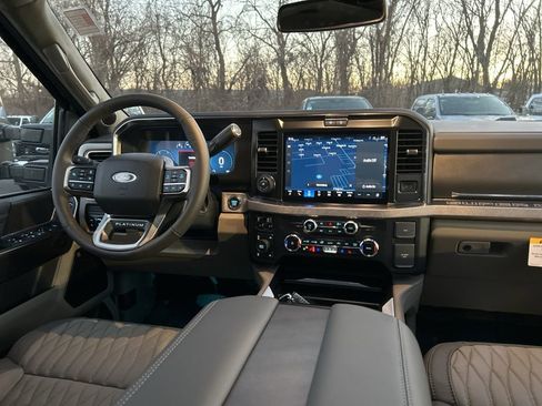 New 2026 Ford F350 Platinum w/ Platinum Plus Package image 38