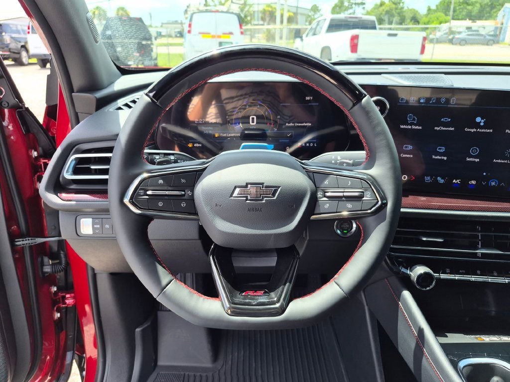 New 2026 Chevrolet Traverse RS w/ LPO, Floor Liner Package FWD image 14