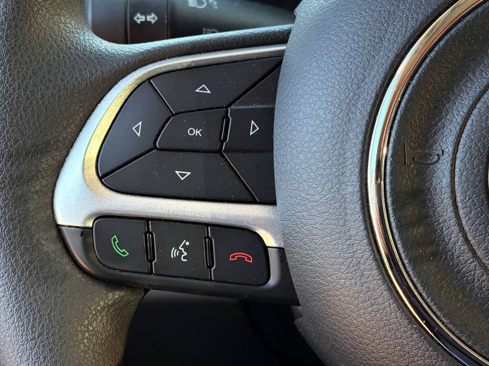 Used 2021 Jeep Renegade Sport AWD/4WD image 12