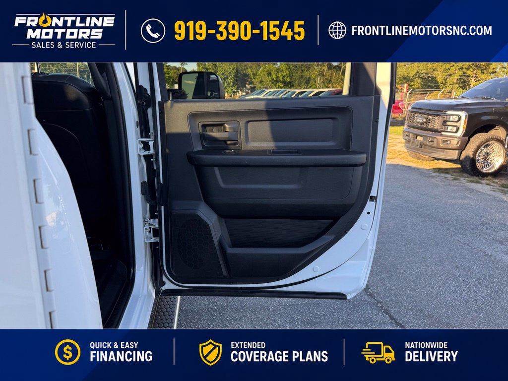 Used 2021 RAM 2500 Tradesman w/ Chrome Appearance Group AWD/4WD image 15