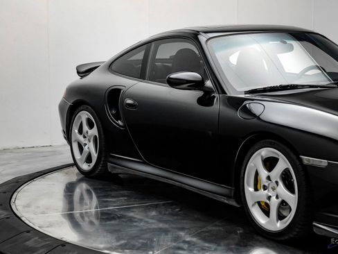 Used 2005 Porsche 911 Turbo S image 22