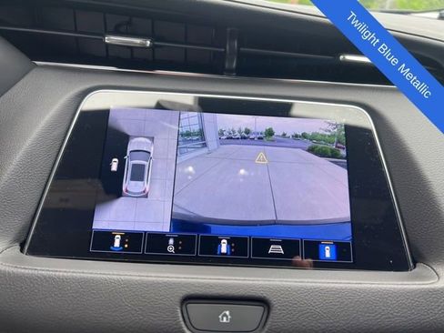 Used 2022 Cadillac XT4 Premium Luxury w/ Enhanced Visibility Package AWD/4WD image 31