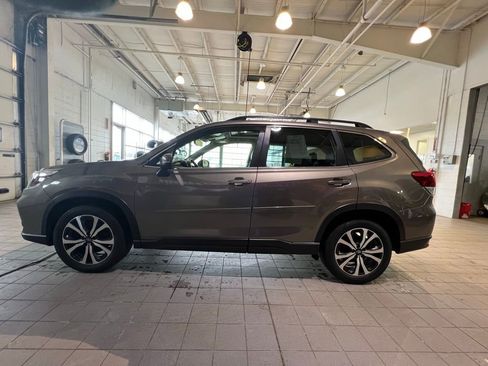 Used 2019 Subaru Forester Limited image 6