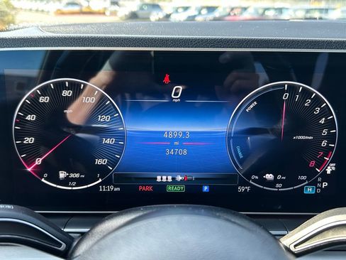 Used 2024 Mercedes-Benz GLE 450e 4MATIC image 21