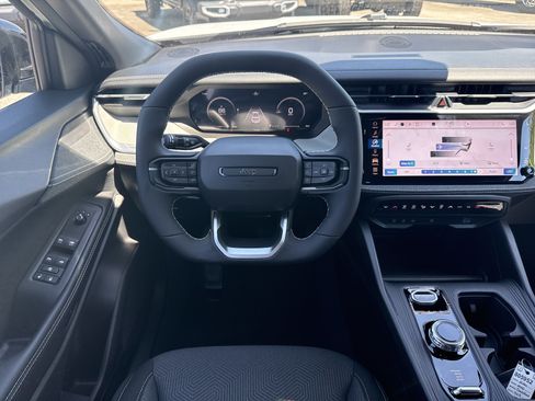 New 2026 Jeep Cherokee Laredo AWD/4WD image 24