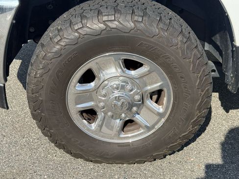 Used 2022 RAM 2500 Tradesman image 10