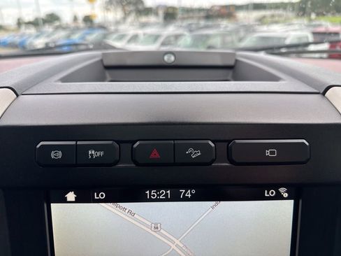 Used 2019 Ford F250 Platinum w/ FX4 Off-Road Package image 38