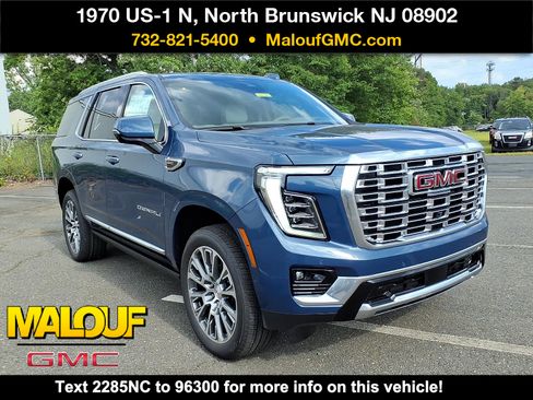 New 2026 GMC Yukon Denali w/ Denali Reserve Package AWD/4WD image 1