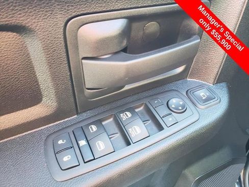 Used 2024 RAM 3500 Tradesman w/ Chrome Appearance Group image 17