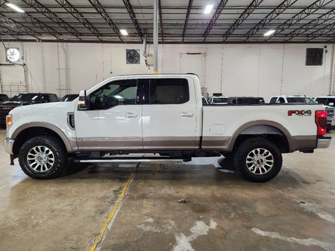 Used 2022 Ford F250 Lariat w/ Lariat Value Package AWD/4WD image 7
