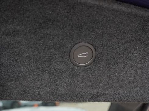 Used 2021 Tesla Model S Plaid image 22