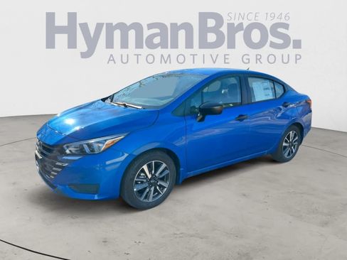 Certified 2024 Nissan Versa S w/ S Plus Package FWD image 5