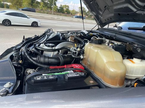 Used 2009 Ford F350 Lariat image 15