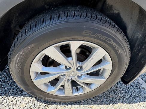 Used 2020 Hyundai Tucson Value AWD/4WD image 28