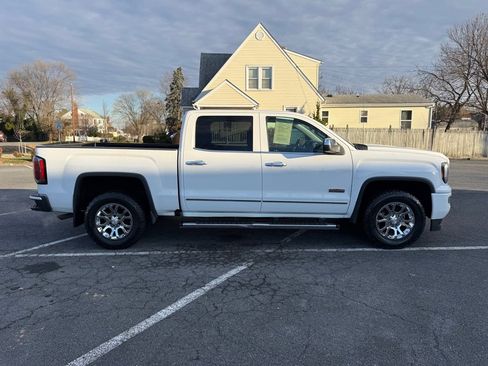 Used 2016 GMC Sierra 1500 SLE image 2