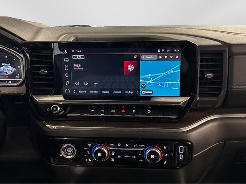 Used 2023 GMC Sierra 1500 SLT w/ SLT Premium Package image 30