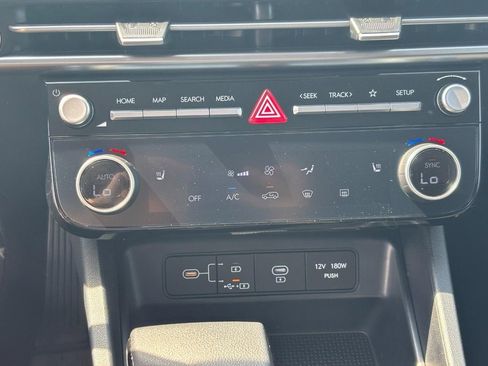 New 2026 Hyundai Tucson SEL image 17